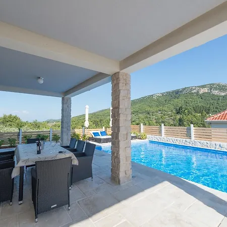 Willa Villa Pitve - 2 *
